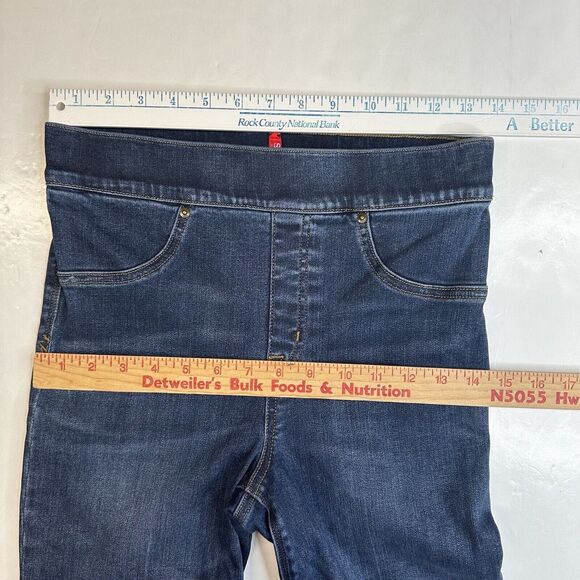 Spanx Cropped Flare Jeans Womens Small Pull On High Rise Stretch Denim Fray EUC - Picture 4 of 12